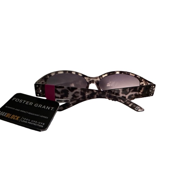 NWT, Foster, Grant, Max Block, Leopard & Crystal sunglasses - Picture 3 of 4
